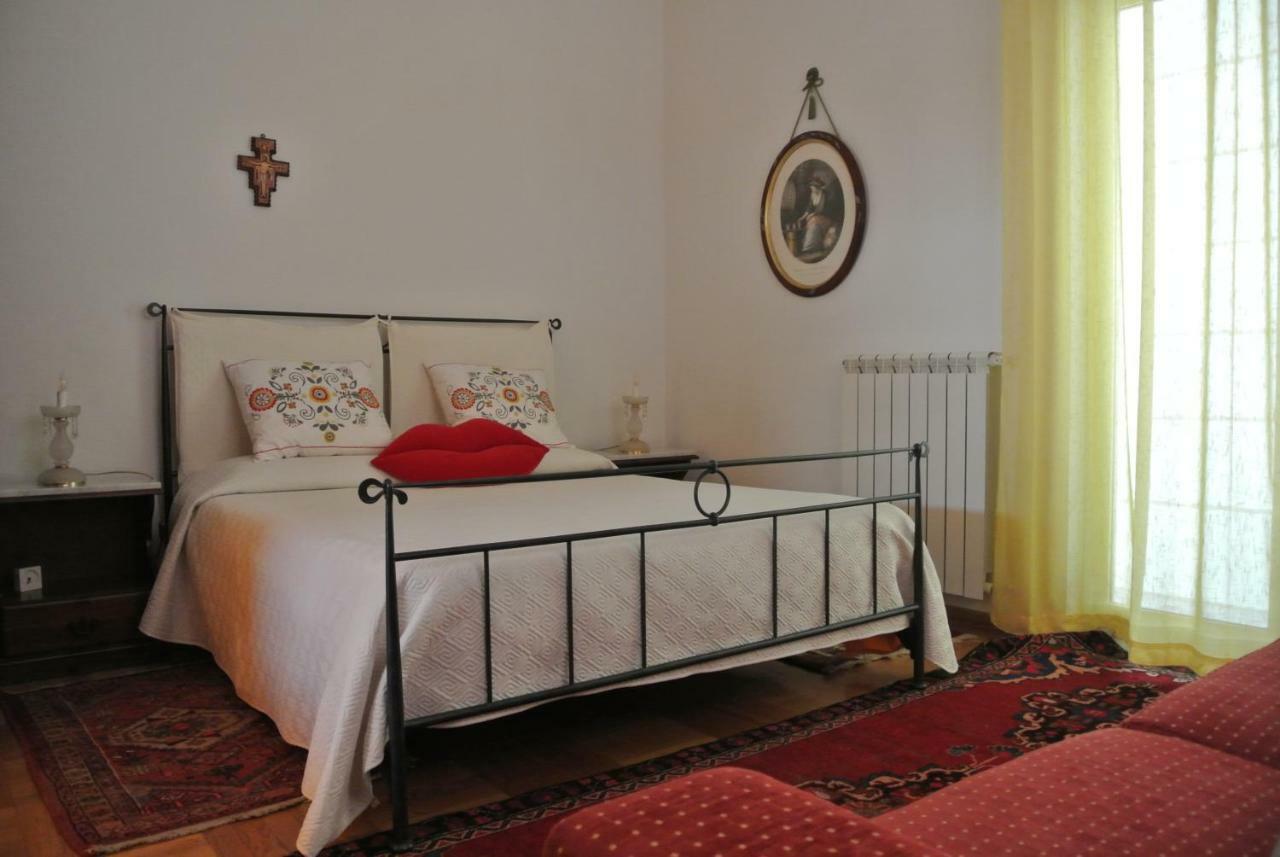 Villa Tranquilla Ріпосто Екстер'єр фото